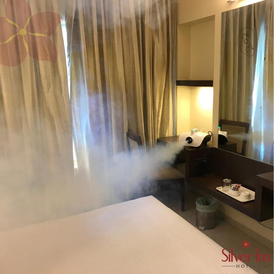 Hotel Silver Inn Mumbai Dış mekan fotoğraf