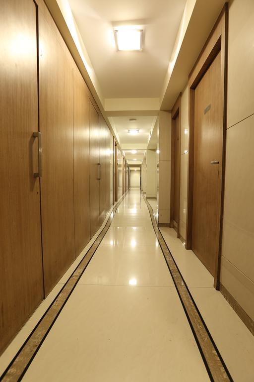Hotel Silver Inn Mumbai Dış mekan fotoğraf