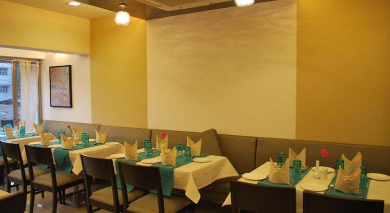 Hotel Silver Inn Mumbai Dış mekan fotoğraf